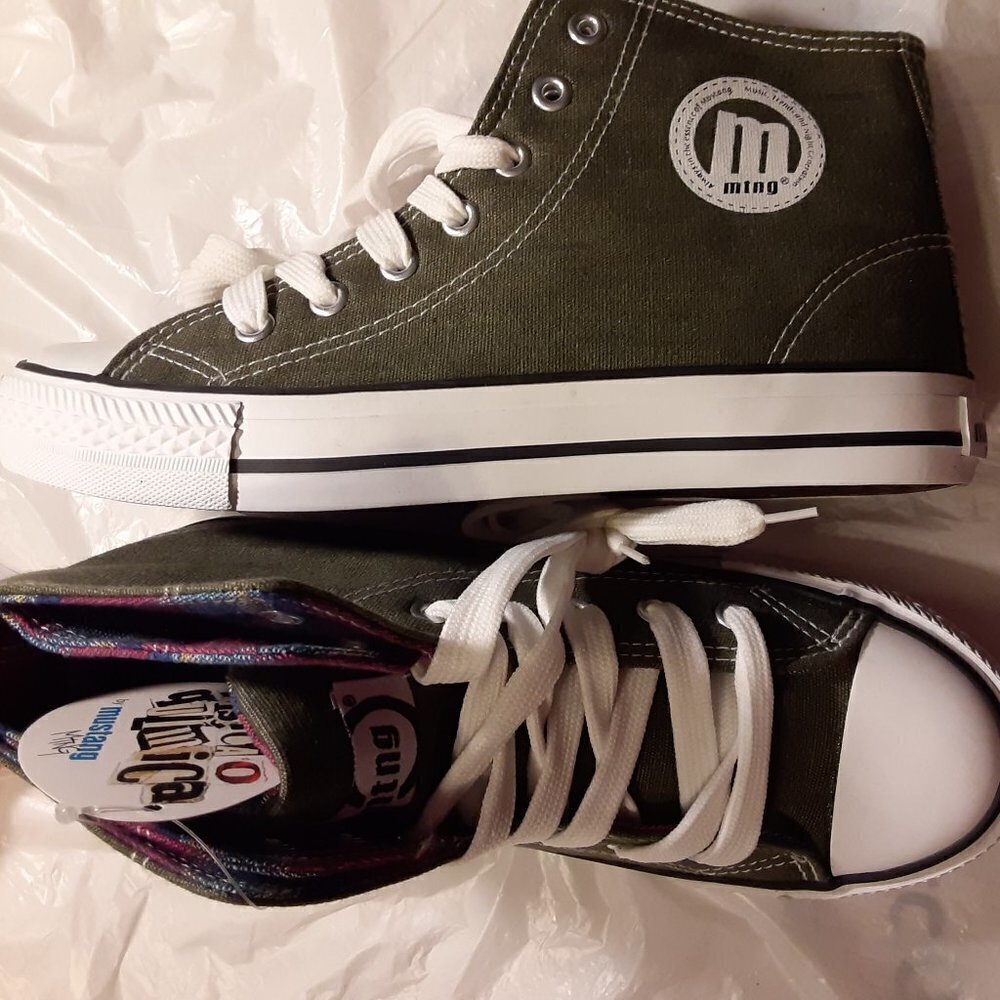 Mustang High-top Sneakers NWT
